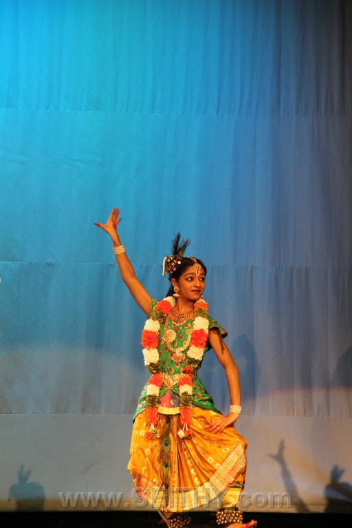 LORDKRISHNA-TORONTO300313SEITHY (361)